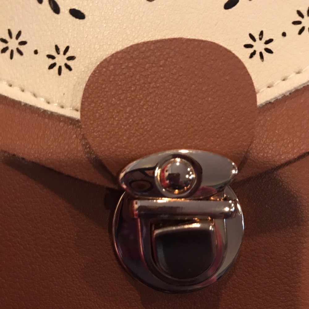 👜 👜 👜👜👜 - Picture 5 of 6
